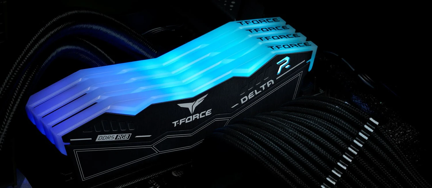 TeamGroup T-Force DELTA RGB weiß UDIMM 32GB Kit, DDR5-6000