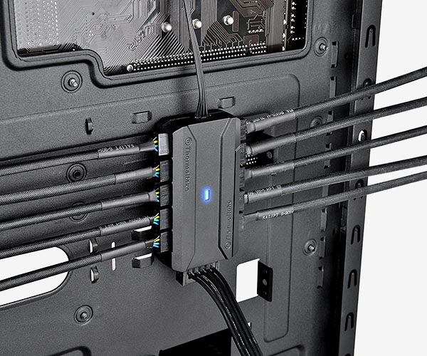 Thermaltake Commander FP, Lüftersteuerung 10-Port