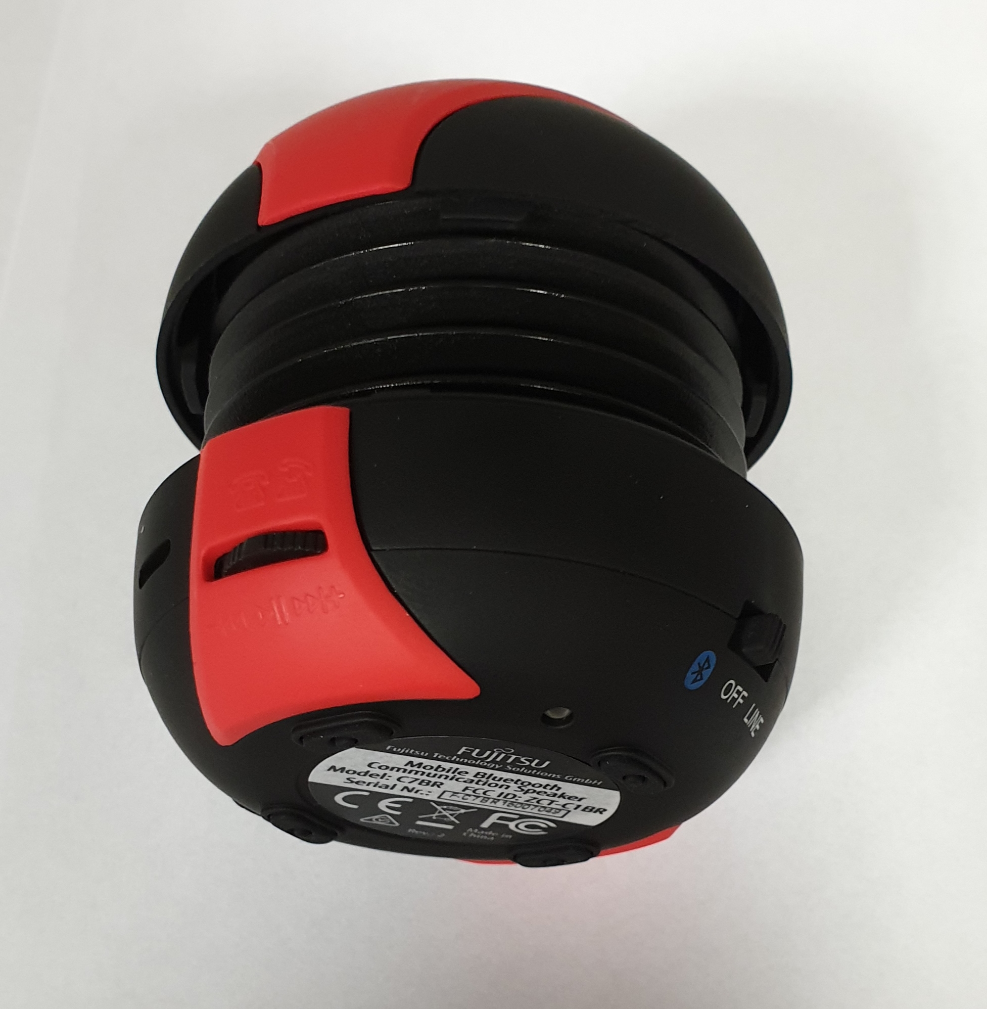 Fujitsu Mobile Bluetooth Communication Speaker